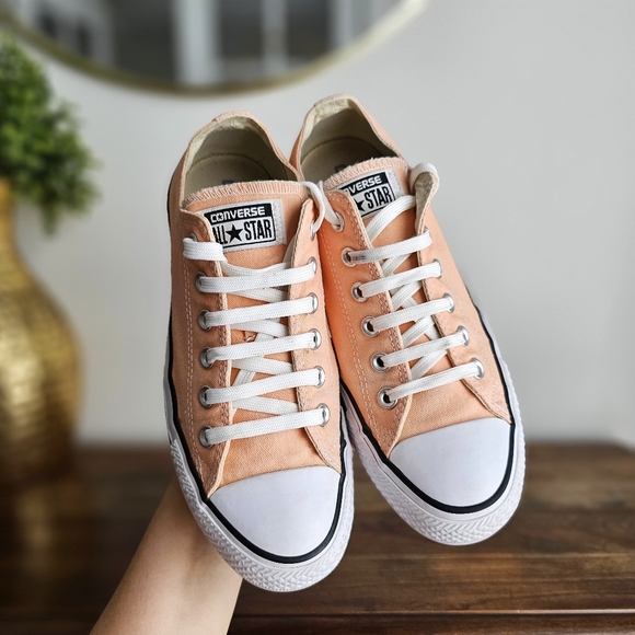 Converse Chuck Taylor All Star Low Coral 155573F Size M7 W9 Unisex Casual Shoes - Picture 15 of 15